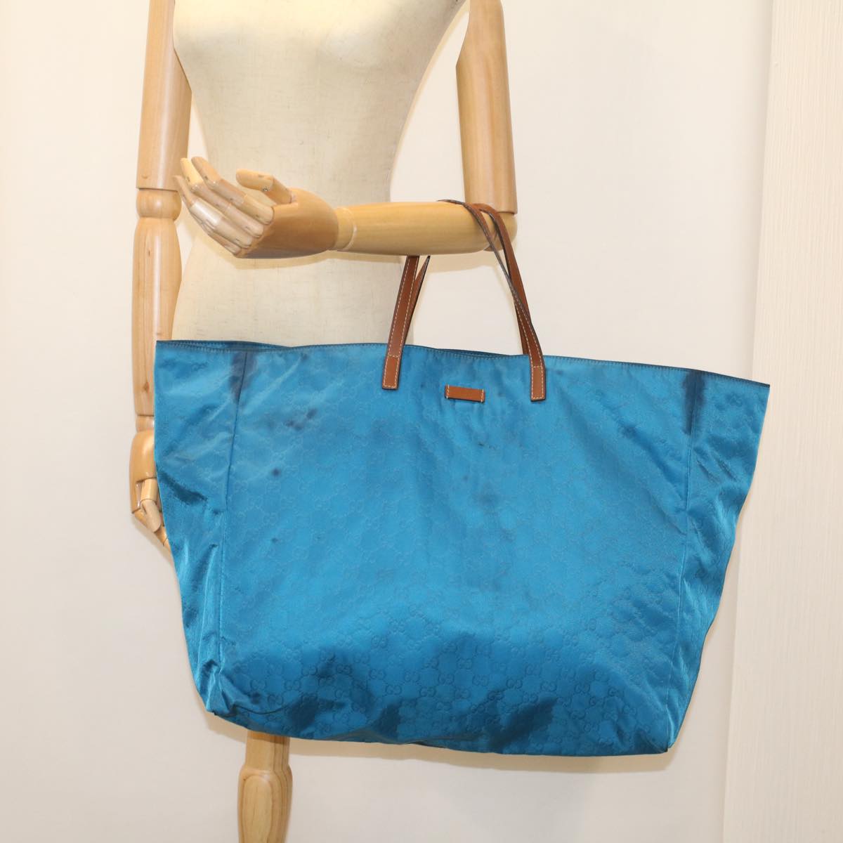 GUCCI GG Canvas Tote Bag Blue 286198 56293