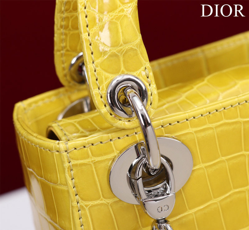 ELE - Dir Bags - 1652