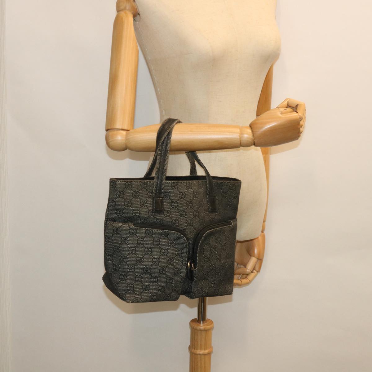 GUCCI GG Canvas Hand Bag Gray 105650 56318