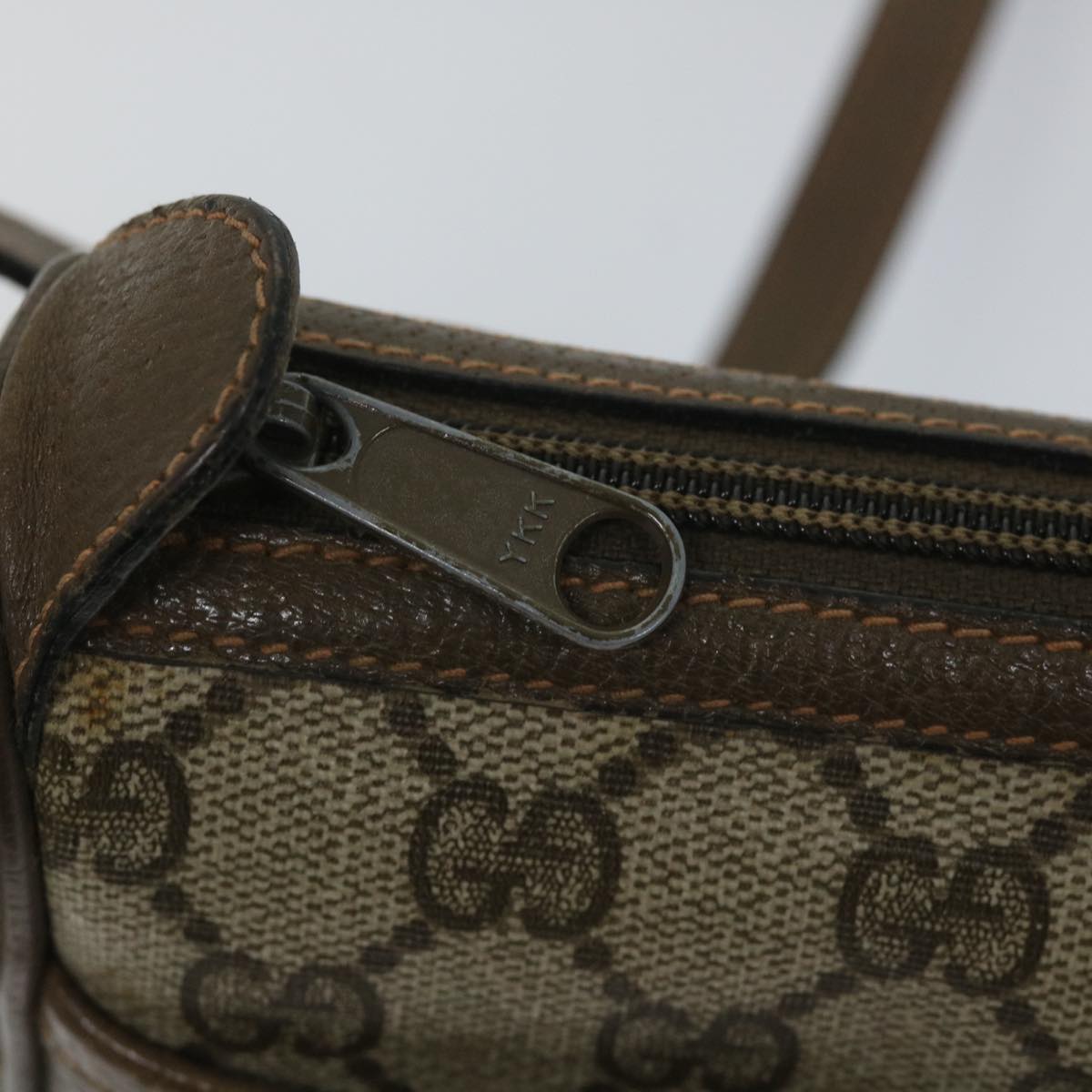 GUCCI GG Supreme Web Sherry Line Shoulder Bag Beige Red 89 02 032 56367