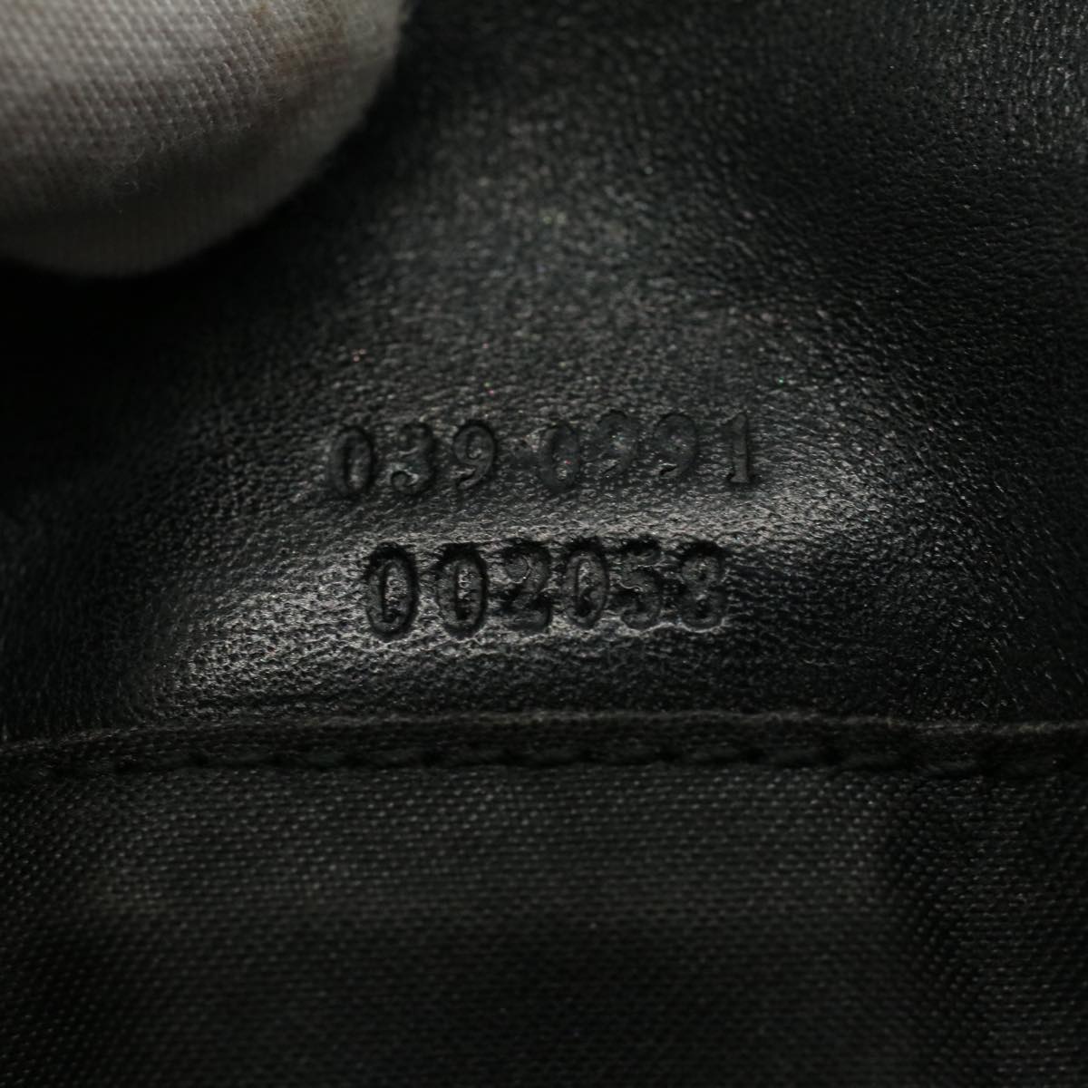 GUCCI GG Canvas Guccissima Pouch Black 039 0991 002058 56450