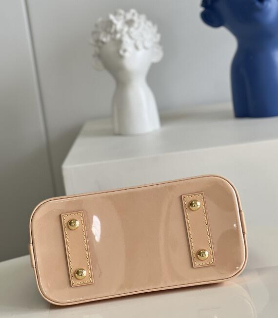 SAMC - LOV Bags - 1757