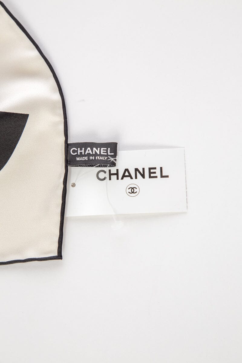 Chanel square Encru / Multicolor Scarf w box