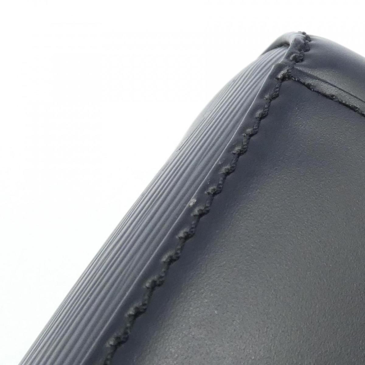 Louis Vuitton Epi Jasmine M52852 Bag