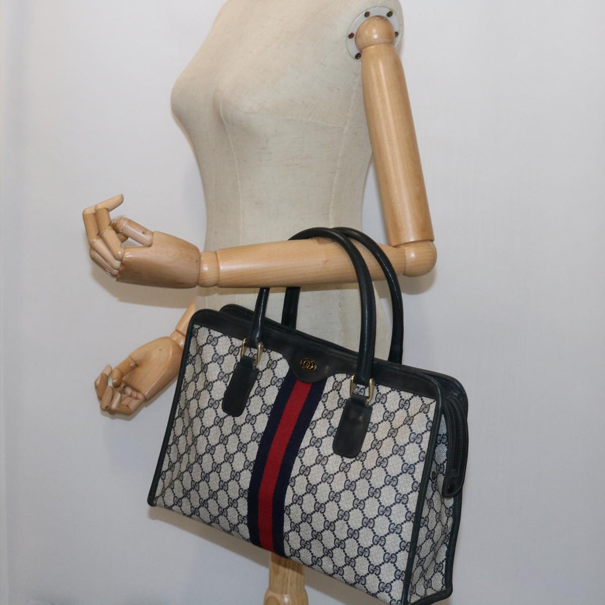 GUCCI GG Supreme Sherry Line Hand Bag Red Navy Gray 010 378 56592