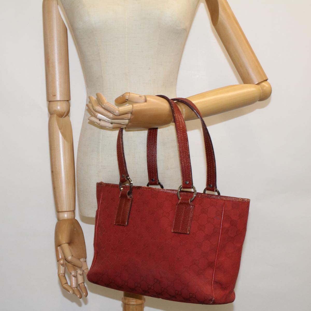 GUCCI GG Canvas Hand Bag Red 113019 56624