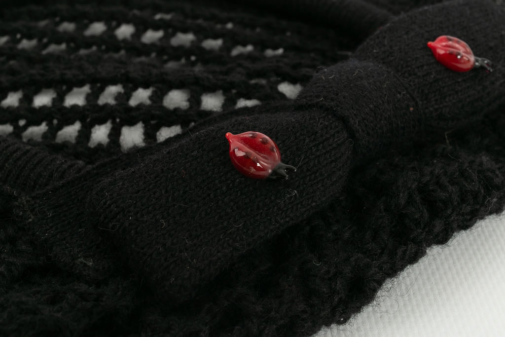 BÃƒÆ’Ã‚Â©ret en laine noire
