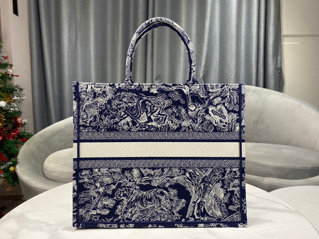 GLAMI Large Book Tote Blue Multicolor, For Women, WomenÃ¢â‚¬â„¢s Handbags 16.5in/42cm CD M1286ZRGO_M928