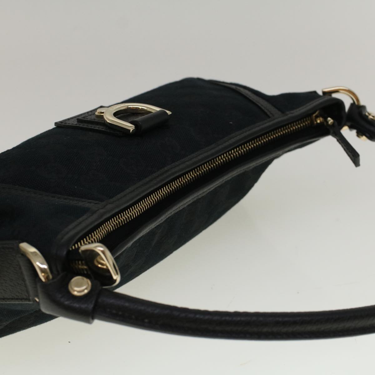 GUCCI GG Canvas Abbey Shoulder Bag Black 130939 57216