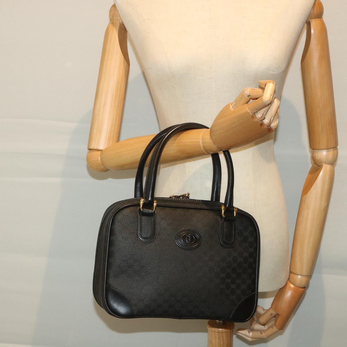 GUCCI Micro GG Canvas Hand Bag Black 000 39 0030 57218