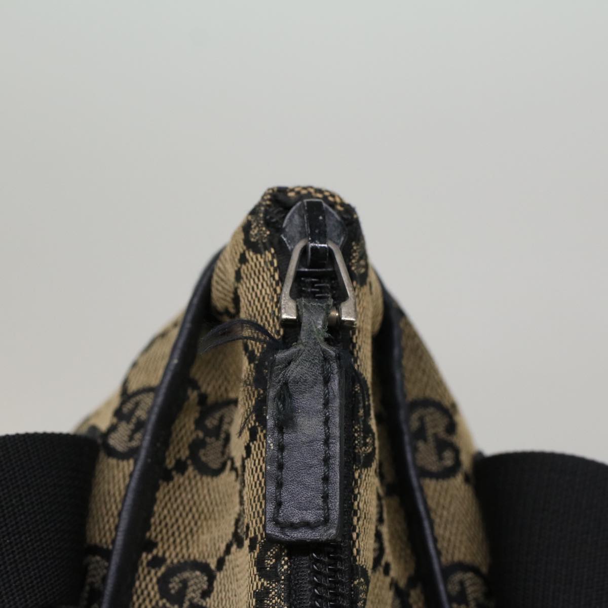 GUCCI GG Canvas Tote Bag Beige Black 0190402 57238