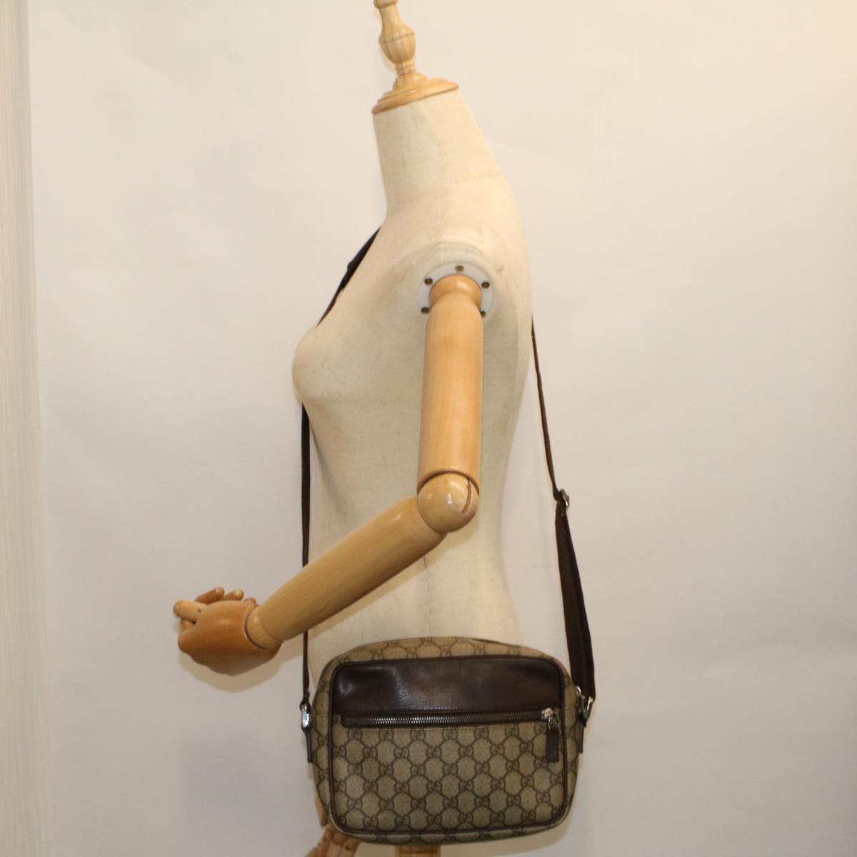GUCCI GG Canvas Shoulder Bag PVC Leather Beige Brown 114291 57312