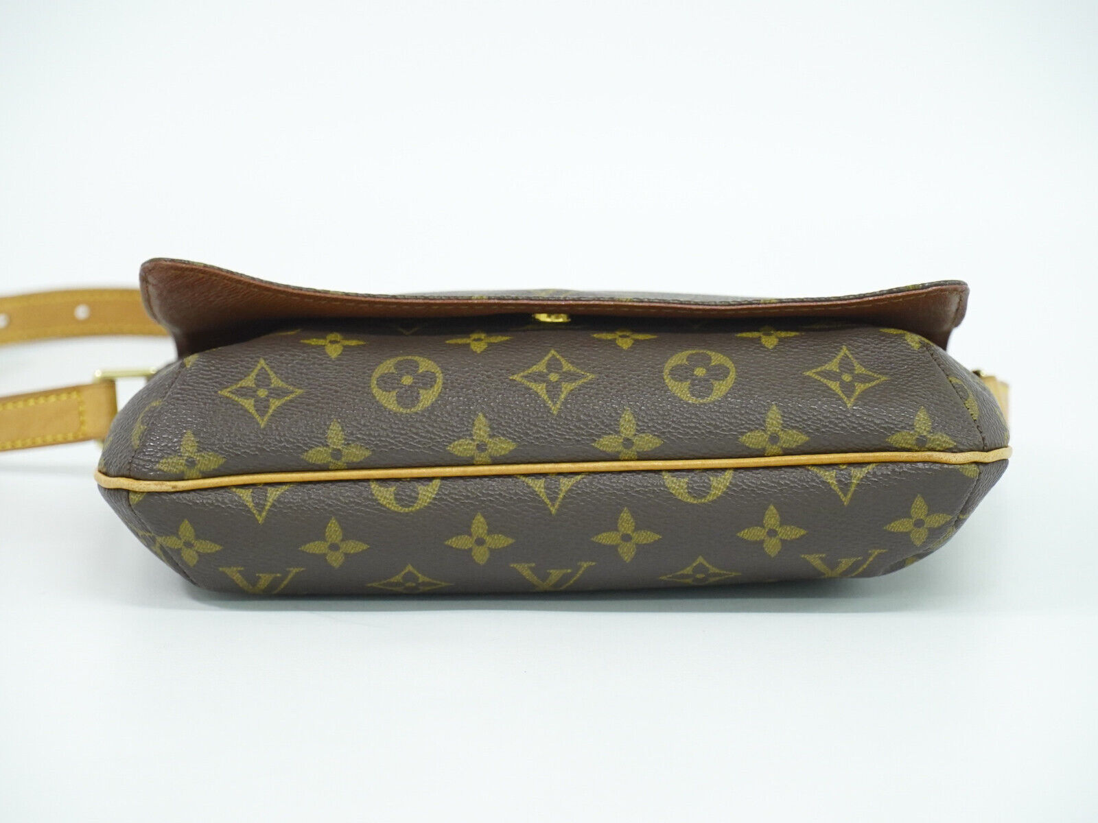 Louis Vuitton Musette Tango  Canvas Shoulder Bag