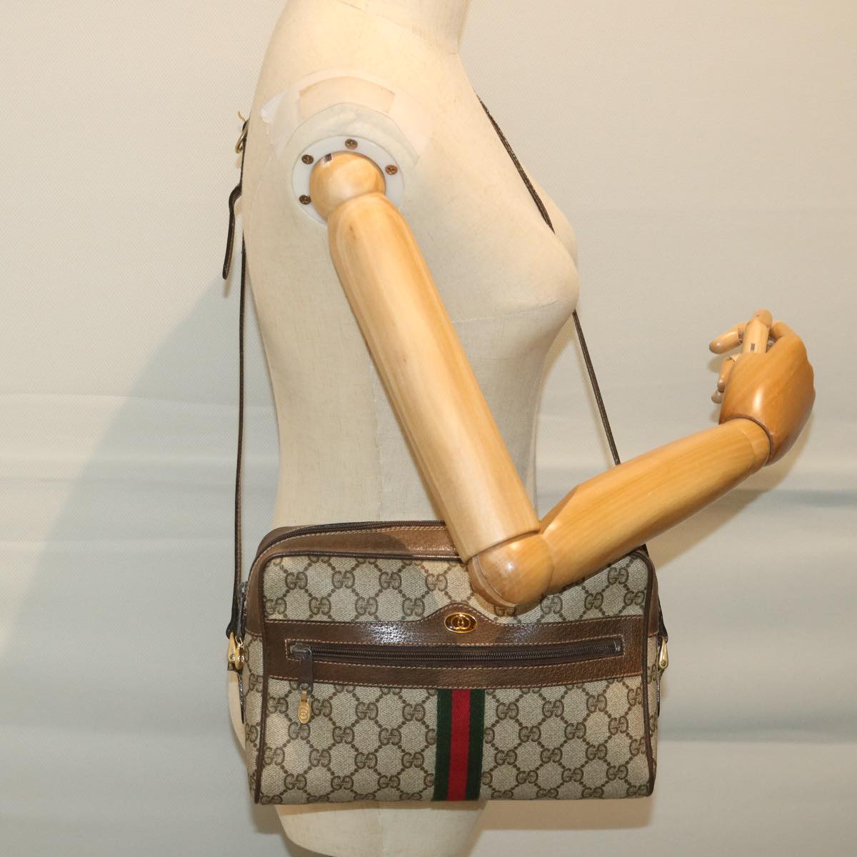 GUCCI GG Supreme Web Sherry Line Shoulder Bag Beige Red 001 4071 5 57626