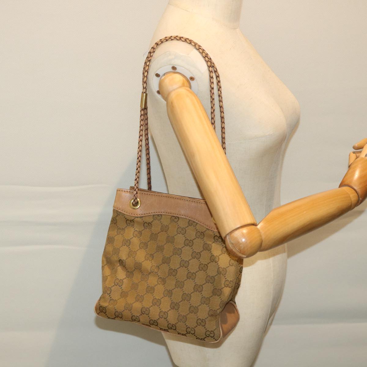 GUCCI GG Canvas Hand Bag Brown 109143 57772
