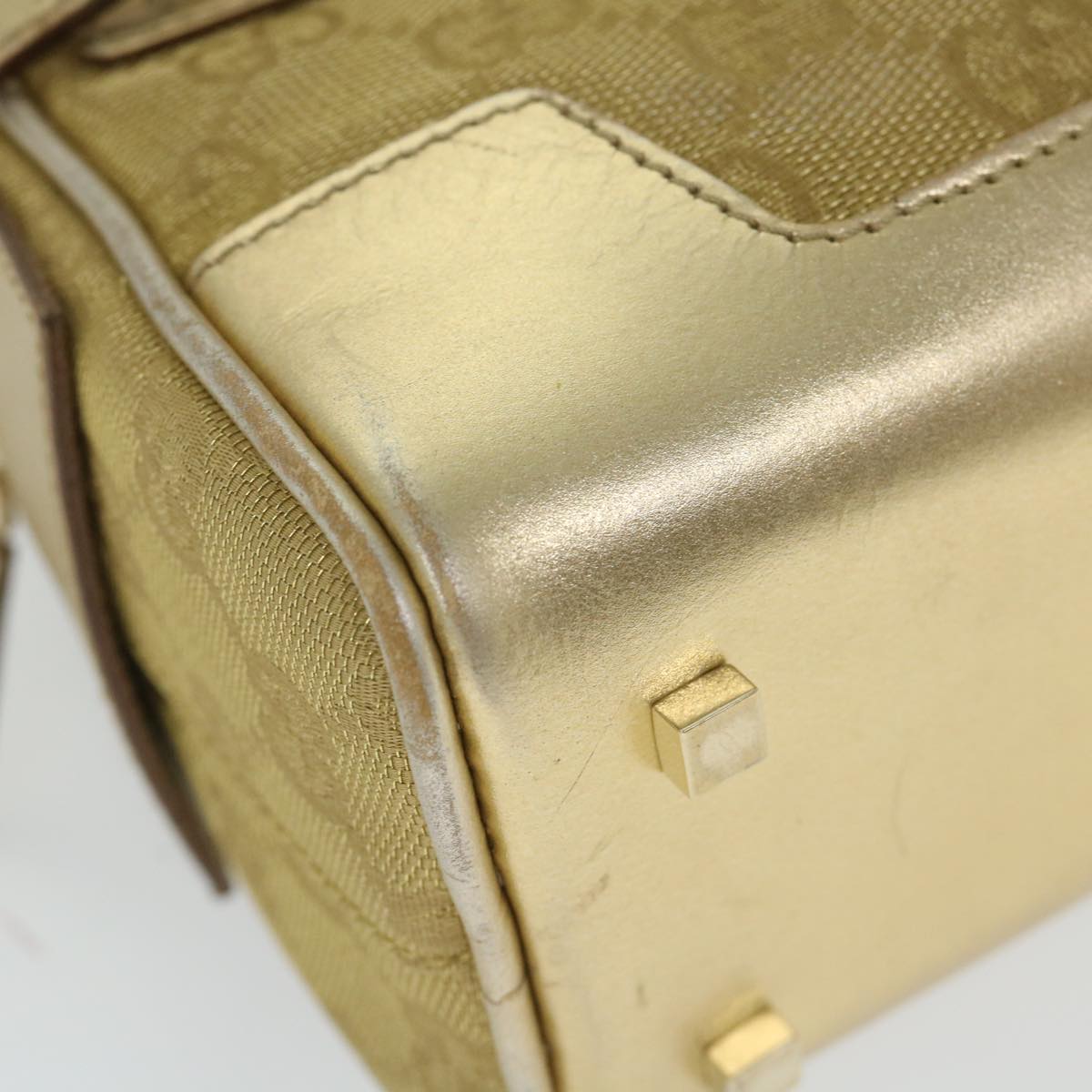 GUCCI GG Canvas Hand Bag Gold 000 0852 2123 57933