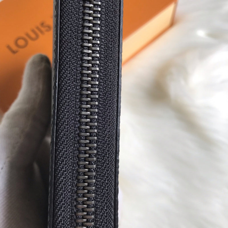 LOV2 Bags - Luxurious Bags  2425