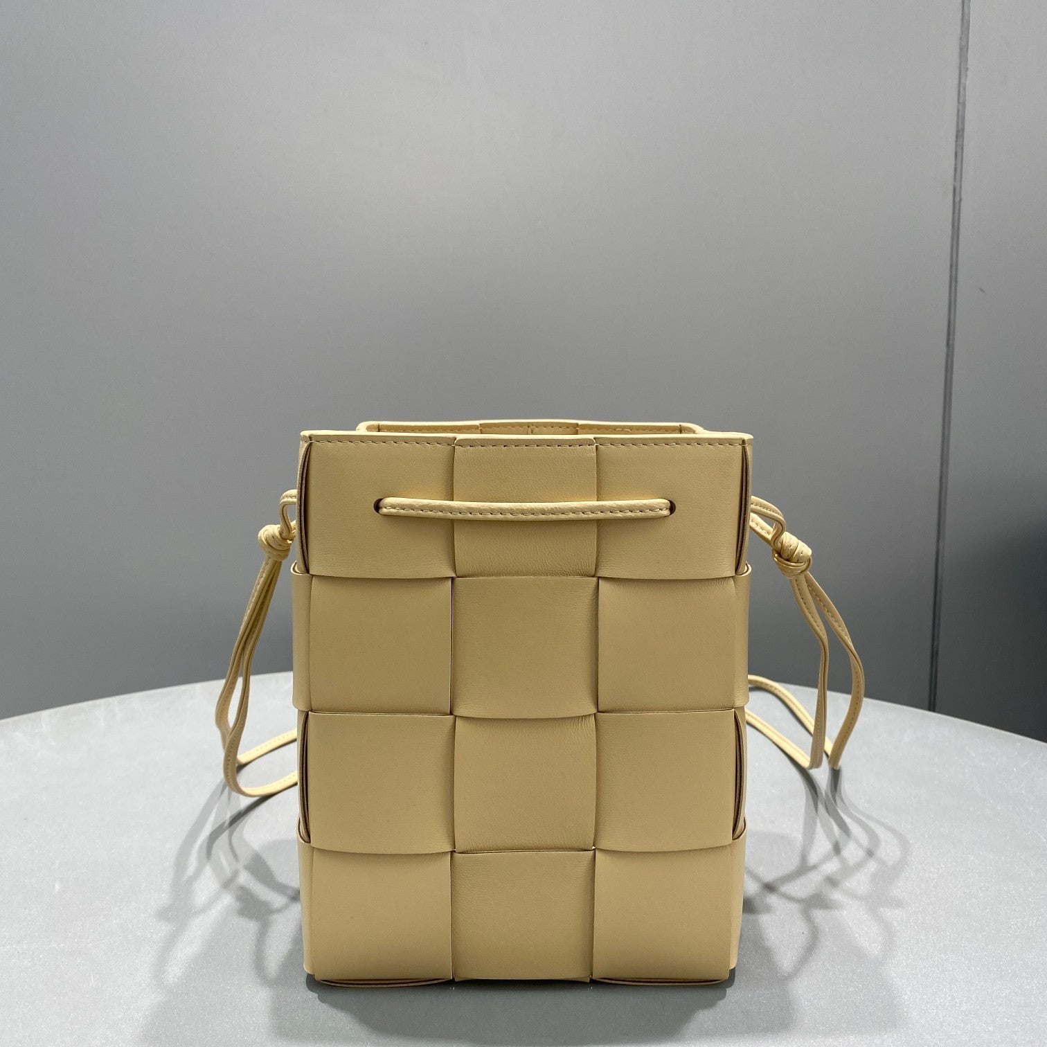 GLAMI Mini Cassette Bucket Bag Beige, For Women, Bags 5.5in/14cm 680217VCQC49776