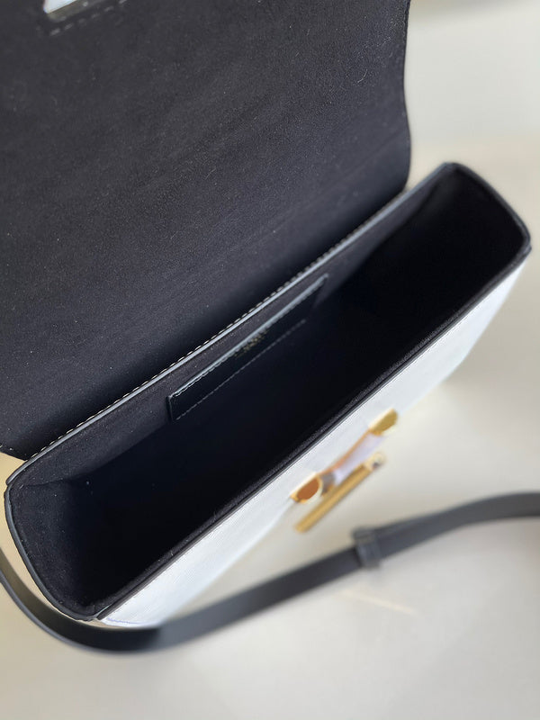 LOV2 Bags - Luxurious Bags  1617