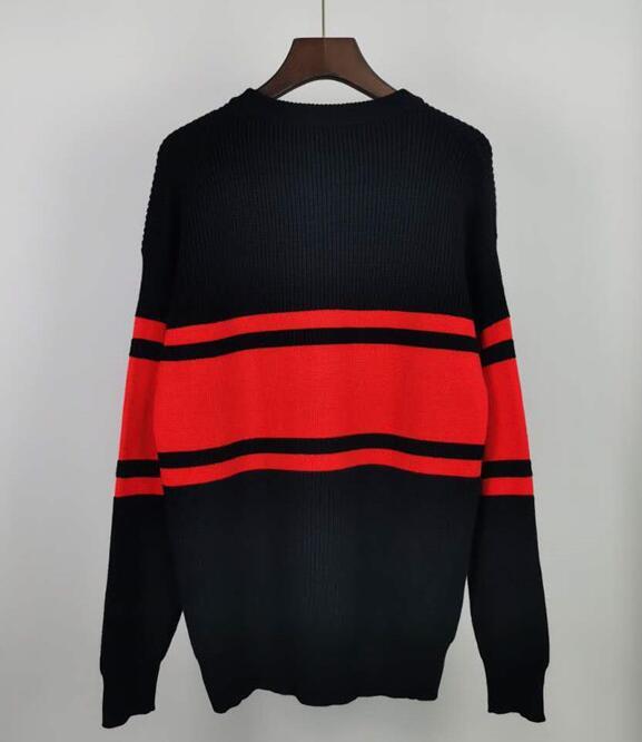 SAMC - VAR Clothes - 177