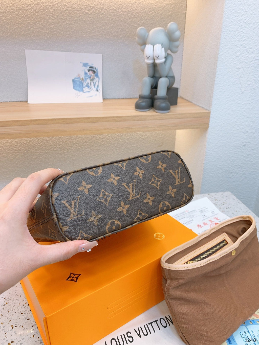 EN - New Lux Bags LUV 550