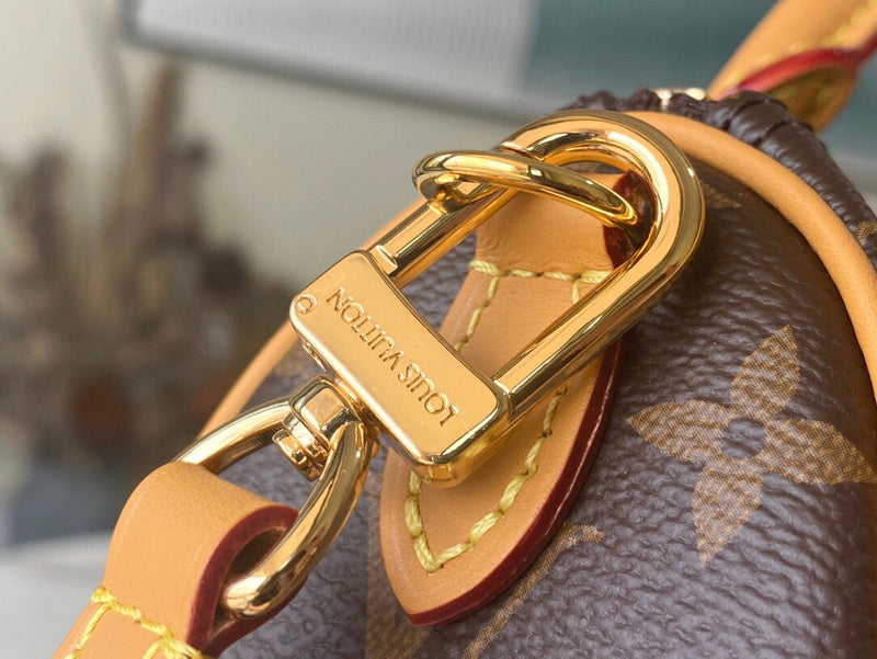 Fashion Lu-Vi bags - 5241