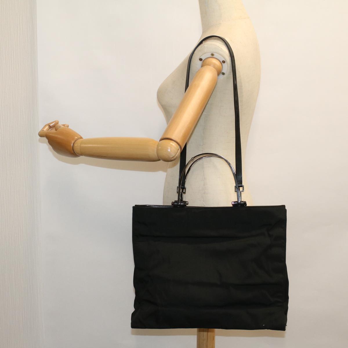 GUCCI Shoulder Bag Nylon Black 0021028 58556