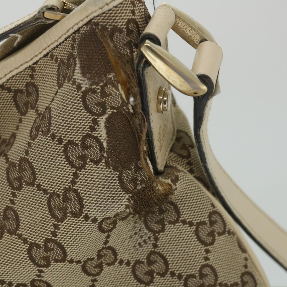 GUCCI GG Canvas Shoulder Bag Beige White 13126 58612