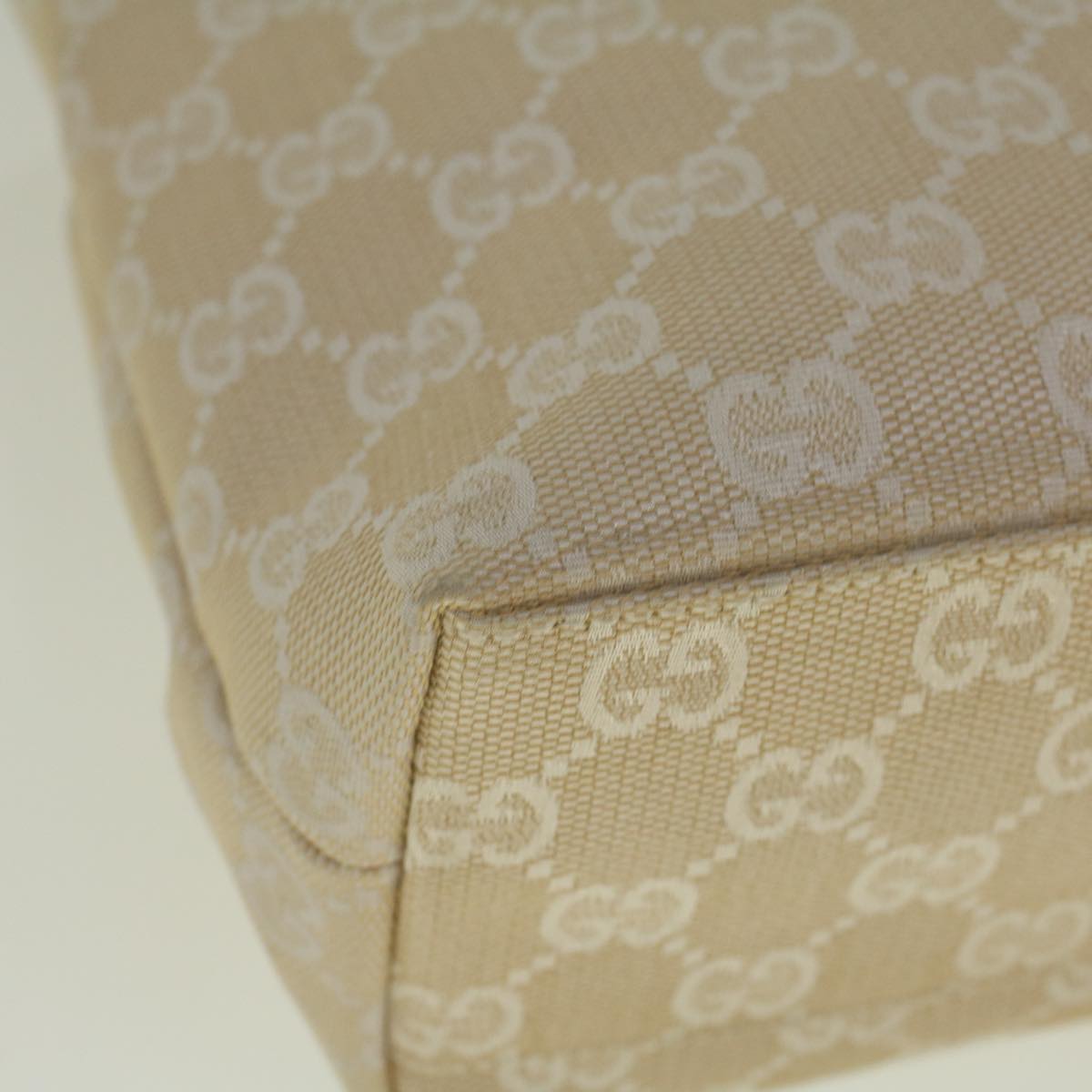 GUCCI GG Canvas Hand Bag Beige 002 1079 001998 58675