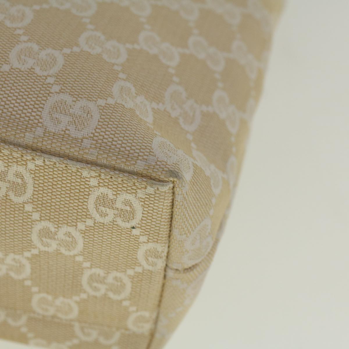 GUCCI GG Canvas Hand Bag Beige 002 1079 001998 58675