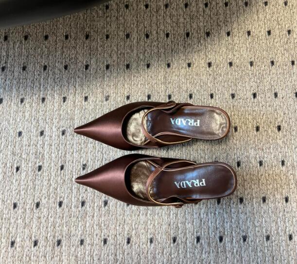 GlamyWomen Shoes - 111