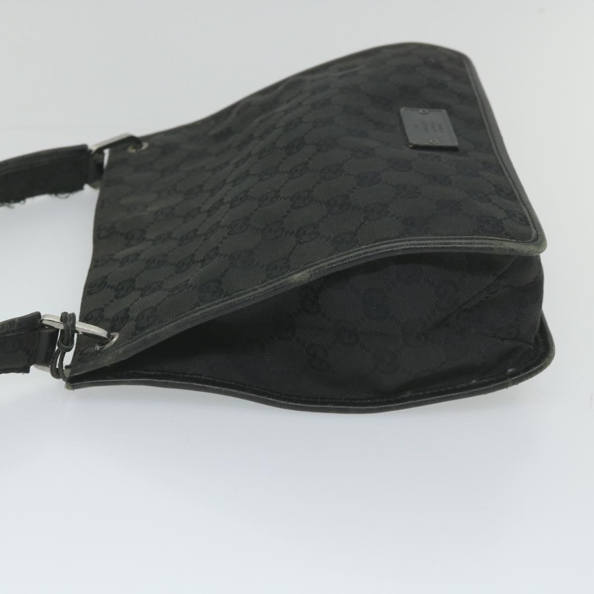 GUCCI GG Canvas Shoulder Bag Black 91762 58786