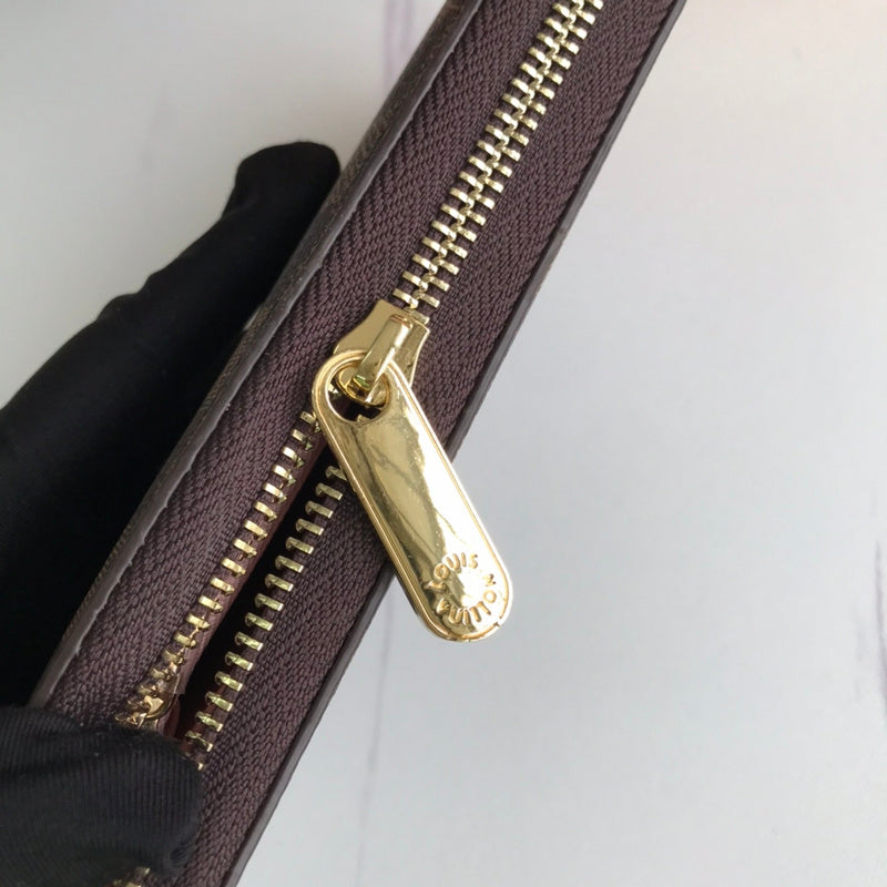 LOV2 Bags - Luxurious Bags  2804