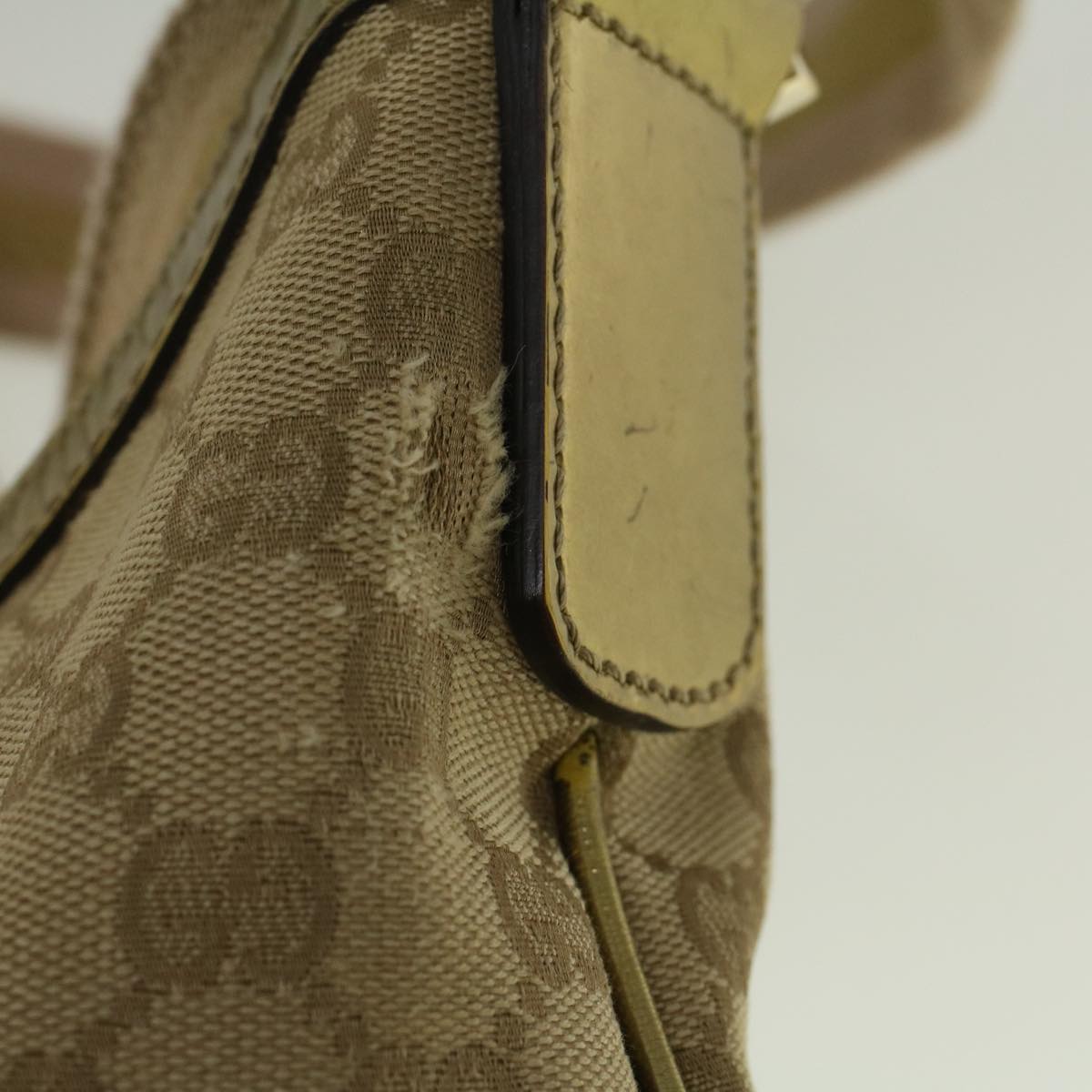 GUCCI GG Canvas Sherry Line Shoulder Bag Beige Gold 181092 58807
