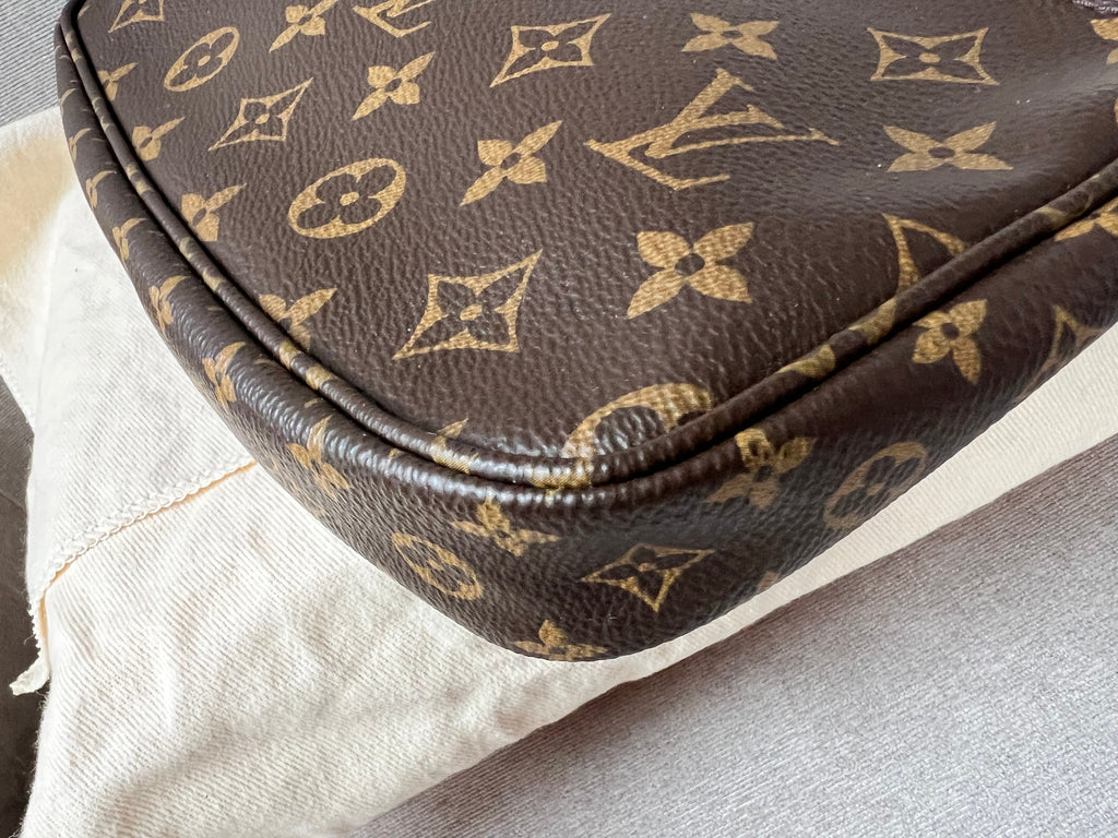 Louis Vuitton Multi Pochette Accessoires Khaki (RRP £1970)