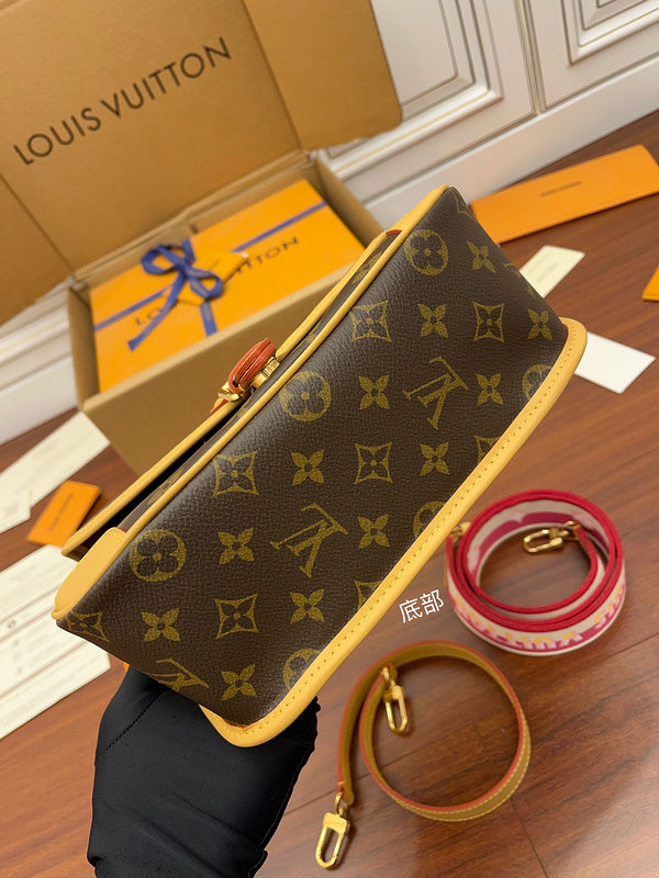 Glamy - LOV Bags - 1023