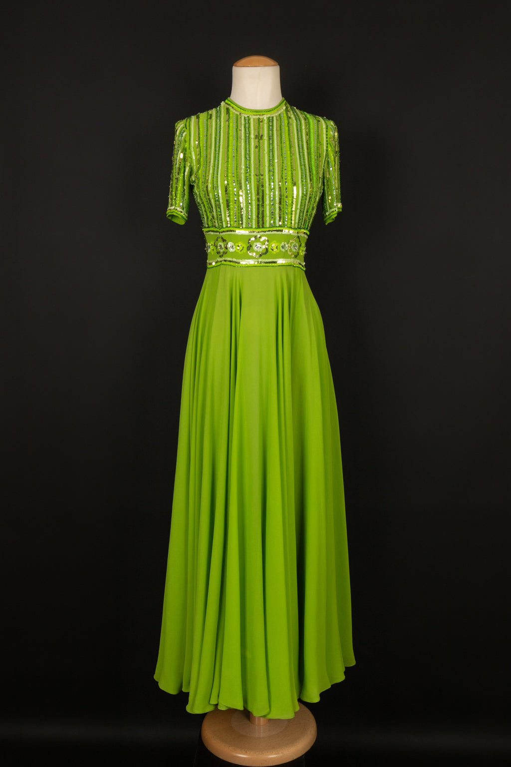 Robe verte en soie Carven