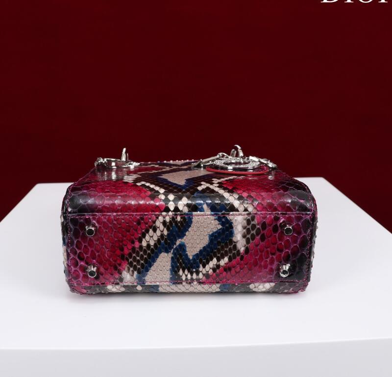 SAMCC - DOR Bags - 091