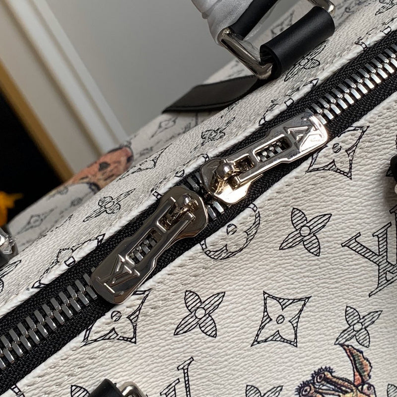 LOV2 Bags - Luxurious Bags  1949