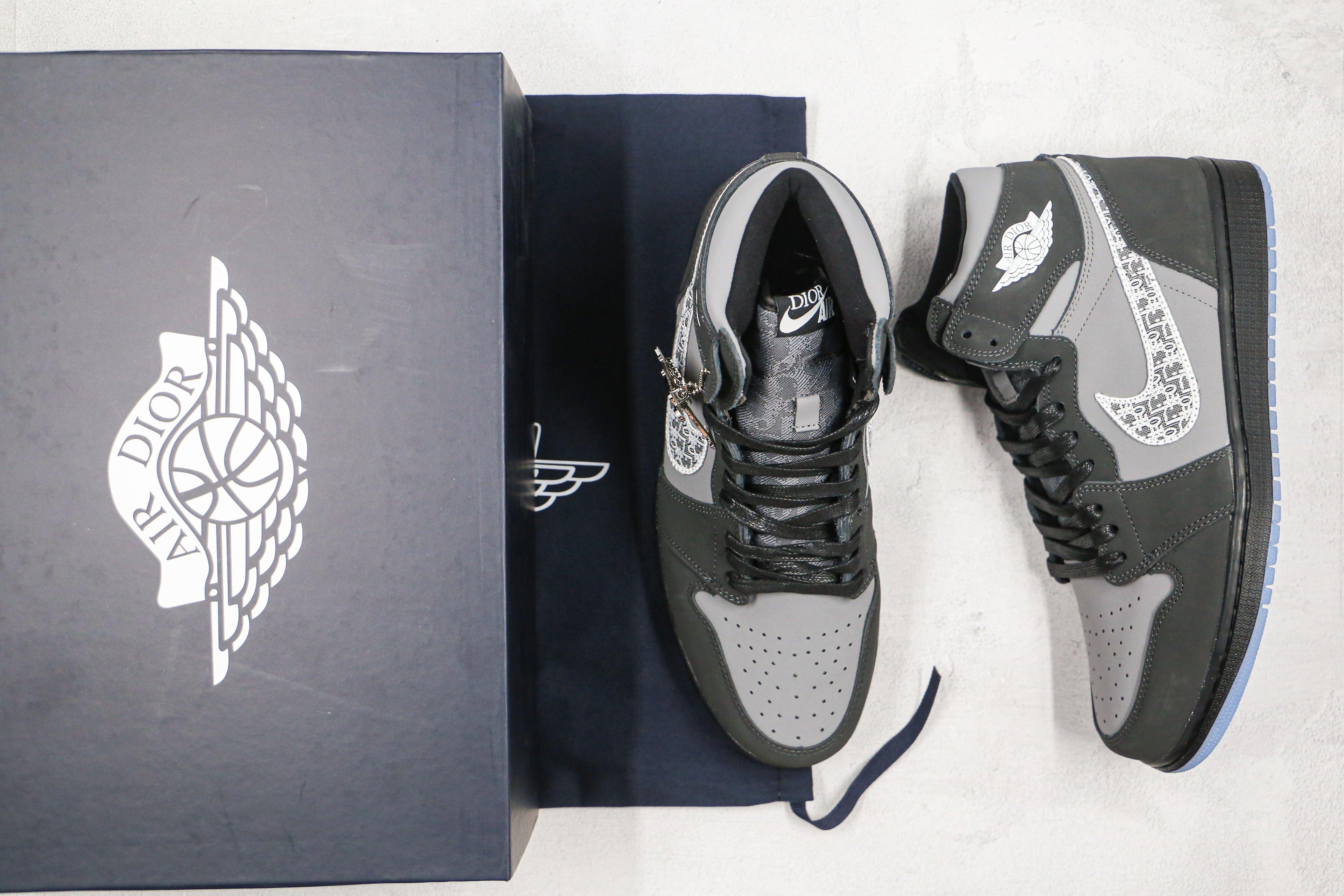 Designer AJ1 GLAMIor x Air Jordan 1