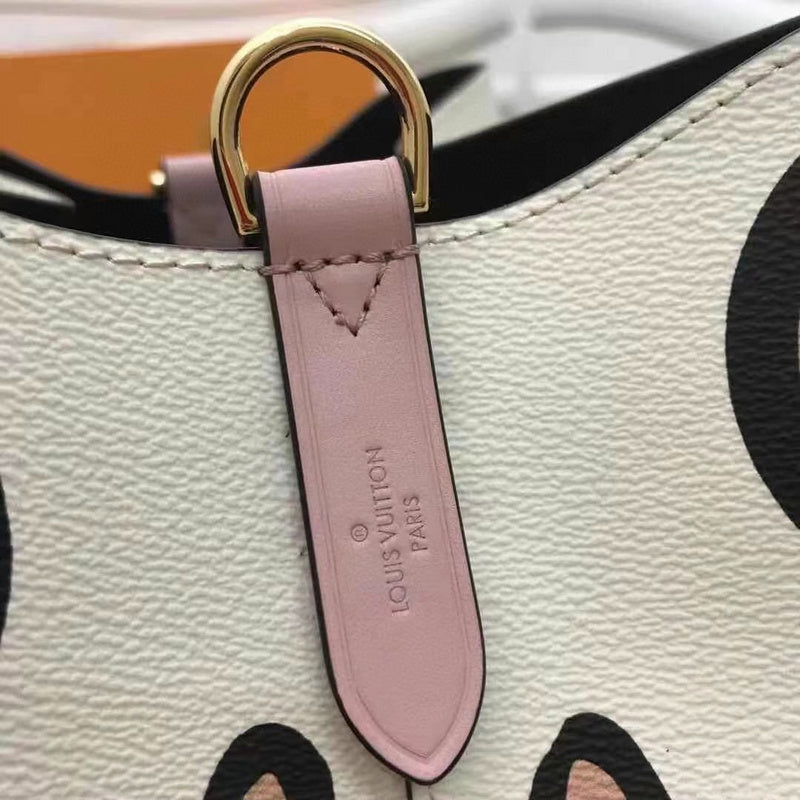 LOV2 Bags - Luxurious Bags  2559
