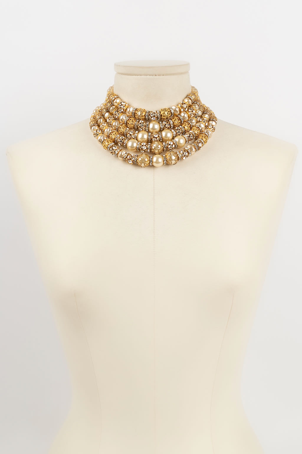Collier court de perles nacrÃƒÆ’Ã‚Â©es et strass