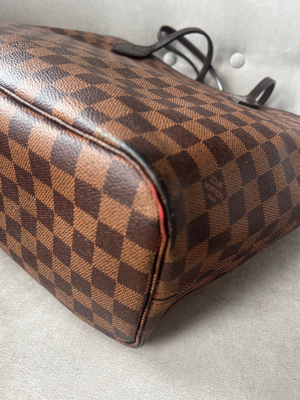 Louis Vuitton Neverfull MM Damier Ebene Cherry Interior (RRP £1,410)