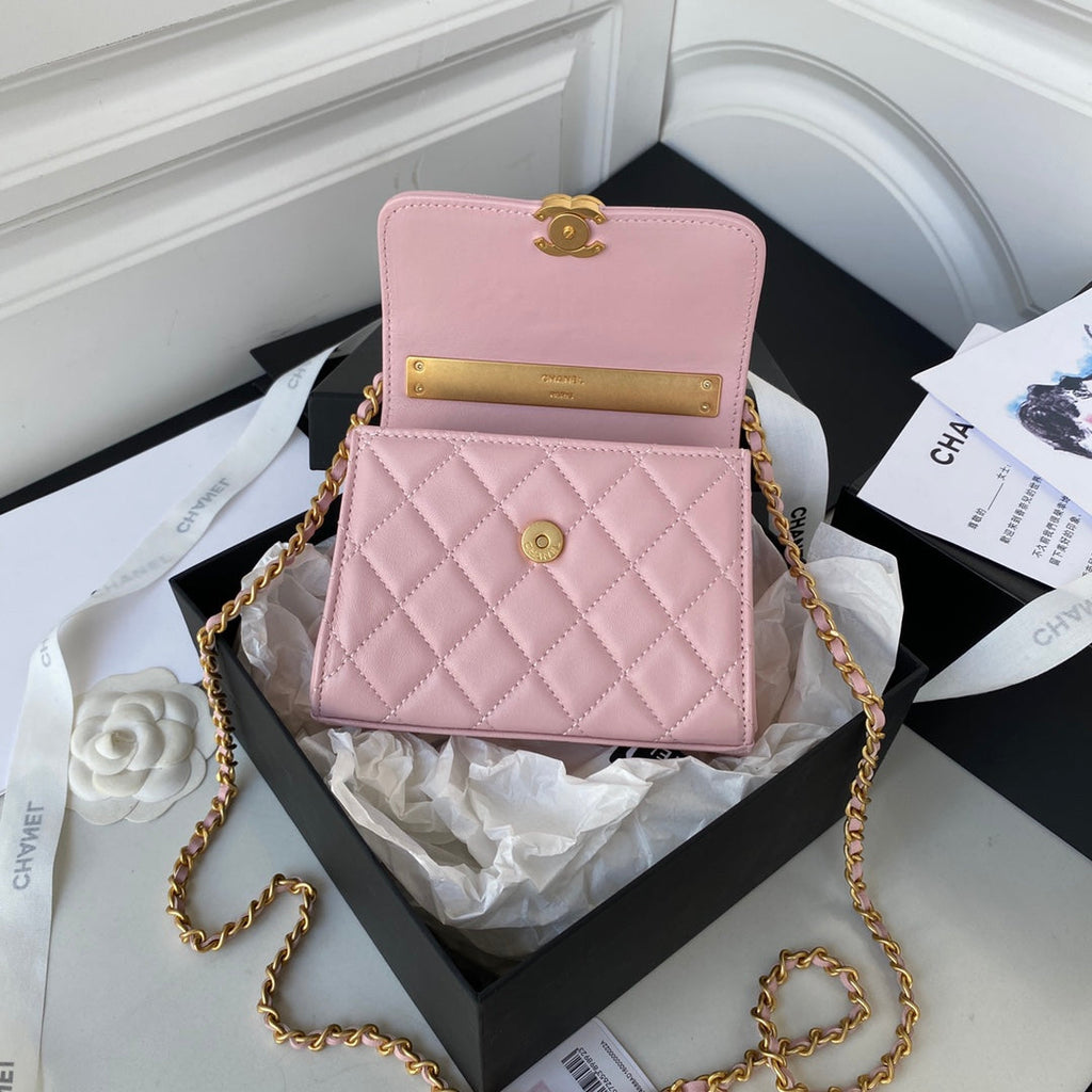 CHL Clutch With Chain Gold Hardware PiNike For Women, Women’s Handbags, Shoulder Bags 5.7in/14.5cm