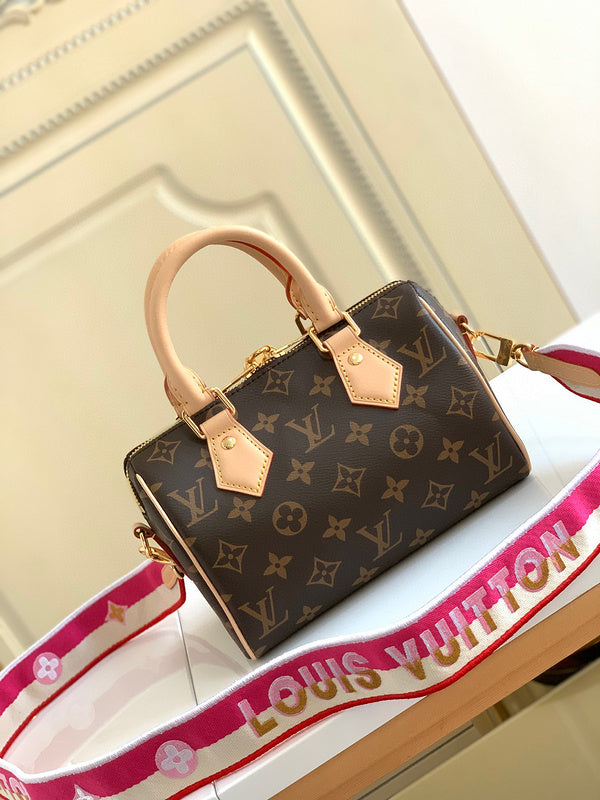 Glami - LOV Bags - 667
