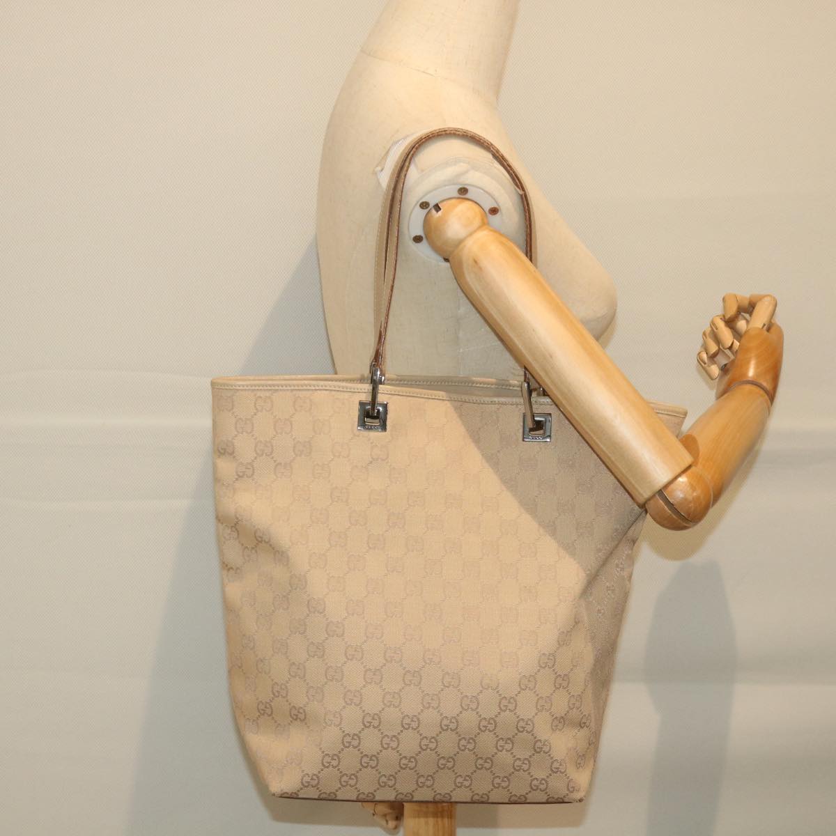 GUCCI GG Canvas Tote Bag Beige 31243 59464