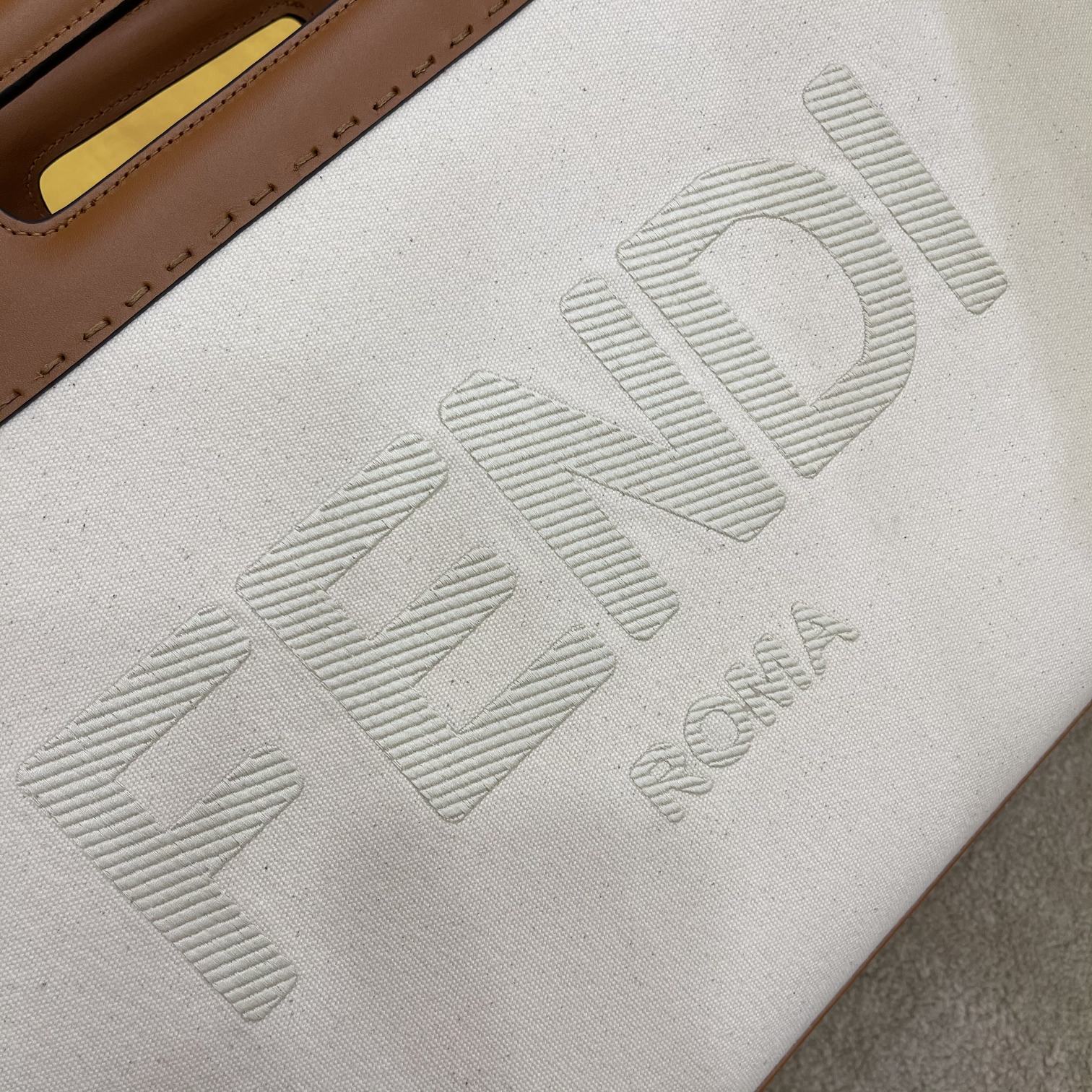 FI Canvas Tote Bag Beige/Brown For Women, Handbags 18.1in/46cm FF 7VA480