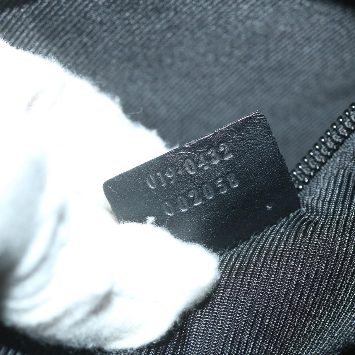GUCCI GG Canvas Shoulder Bag Black 019 0432 002058 59550