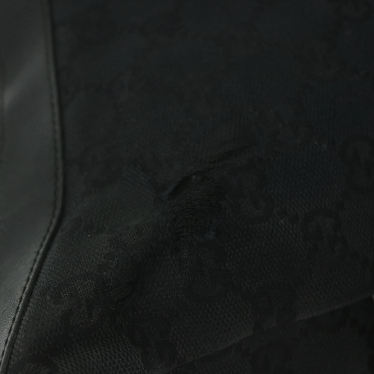 GUCCI GG Canvas Shoulder Bag Black 019 0432 002058 59550