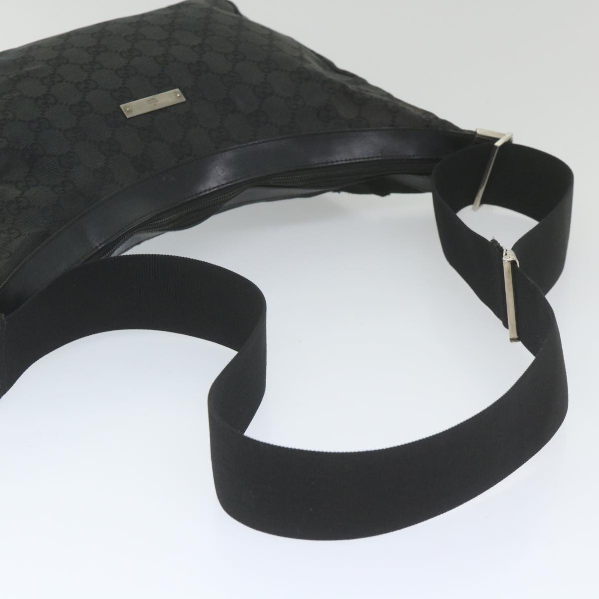 GUCCI GG Canvas Shoulder Bag Black 019 0432 002058 59550